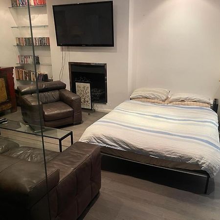 Large Studio Flat In Kensington Londres Extérieur photo