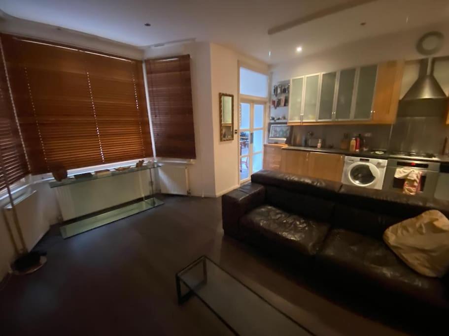 Large Studio Flat In Kensington Londres Extérieur photo